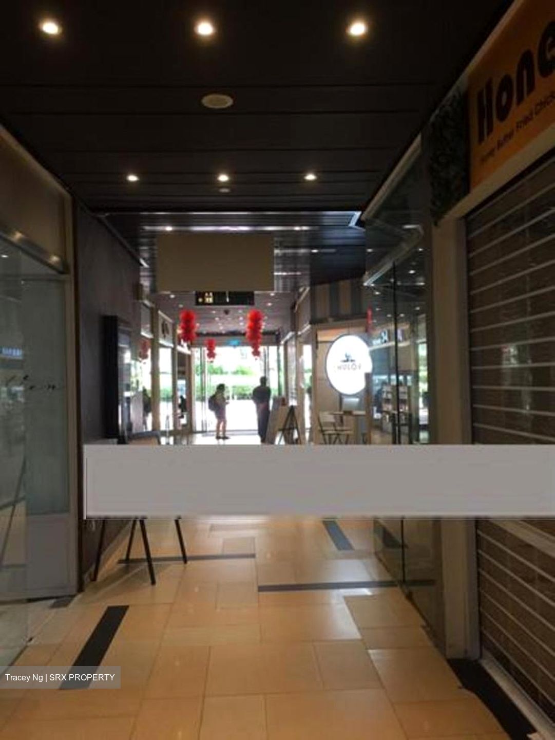 East Village (D16), Retail #459522701